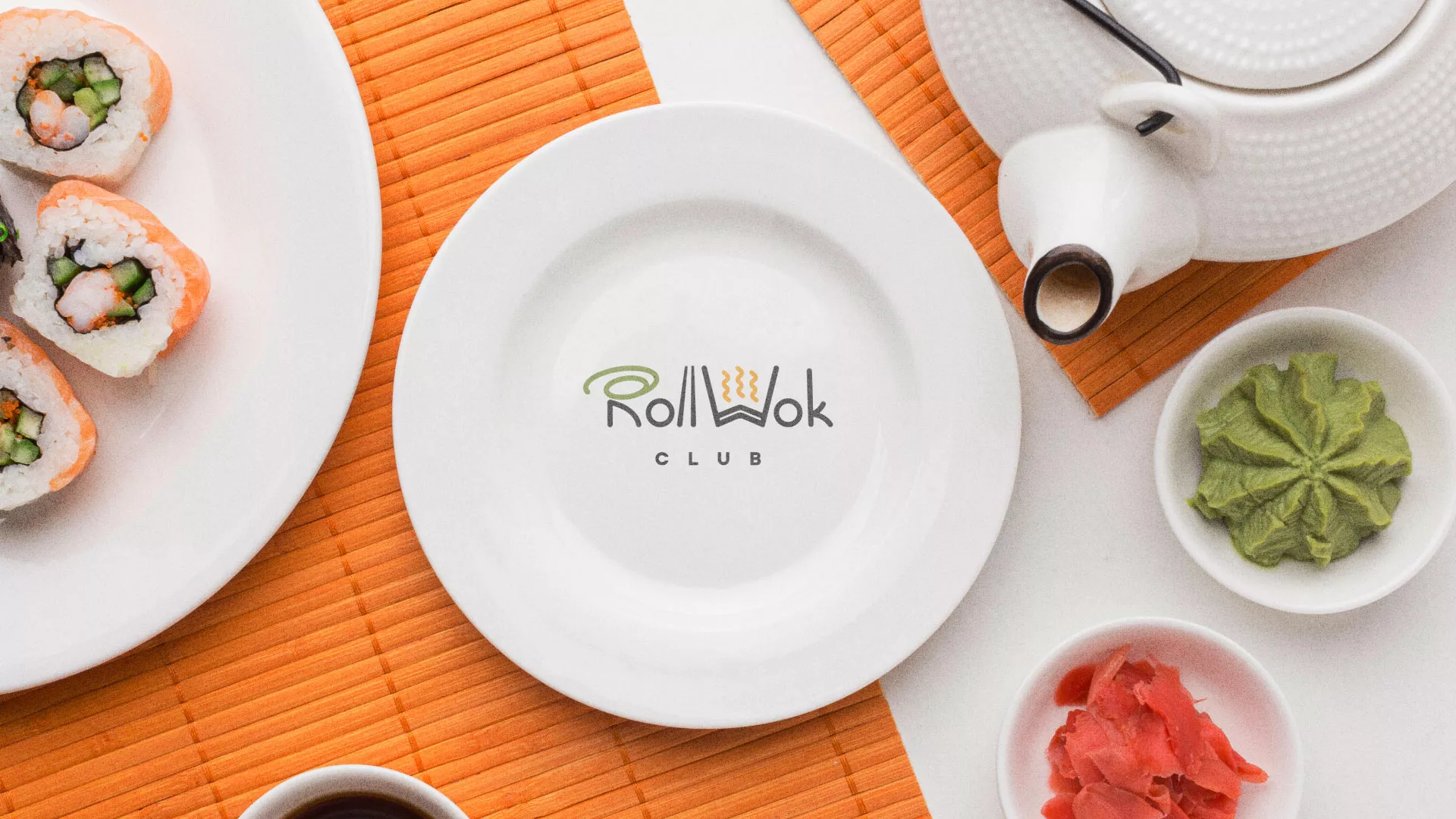 Разработка логотипа и фирменного стиля в Лакинске для суши-бара «Roll Wok Club» Разработка логотипа и фирменного стиля в Лакинске для суши-бара «Roll Wok Club»